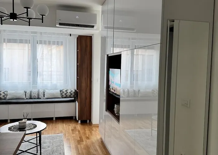 Cozy In Debar Malo! *