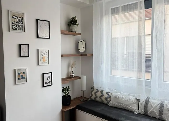 Cozy In Debar Malo! Escópia